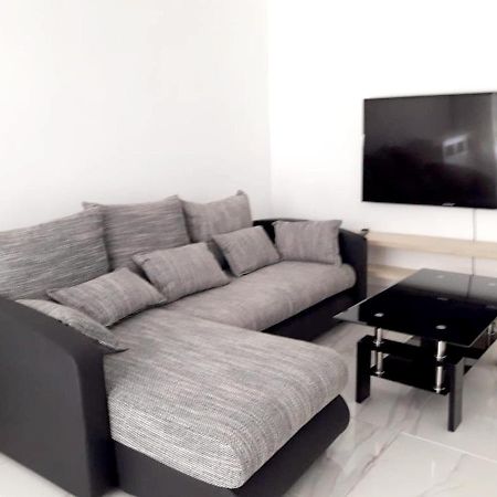 Appartement Moderne Au Coeur Du Lamentin / 65M² / Terrasse 르 라망탱 외부 사진